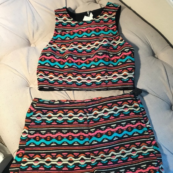 H&M Coachella Line Two Piece Set - Picture 3 of 4